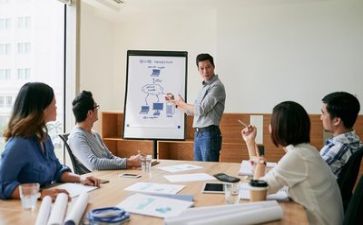 财务出纳的月工作总结5篇