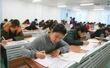 教师评初级职称申请书5篇