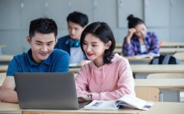 我的大学800作文最新5篇