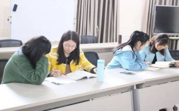 大学毕业自我鉴定表300字7篇