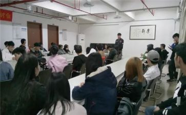副班主任事迹材料通用5篇