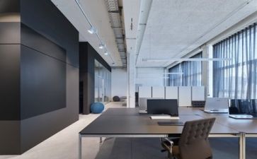 公司职工月工作总结6篇