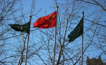 在秋天国旗下讲话稿5篇