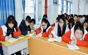 函授学生自我鉴定模板5篇
