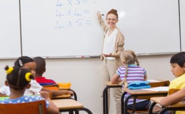 教师个人述职报告总结7篇
