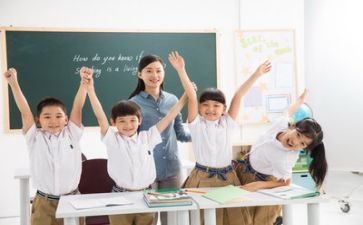 教师述职年度报告参考8篇