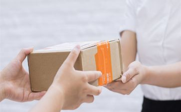 快递员个人总结7篇