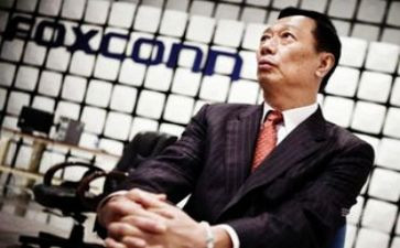 公司年会男老板讲话稿5篇