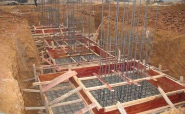 土建述职报告8篇