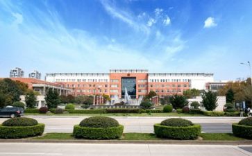 学校述职报告范文优秀6篇