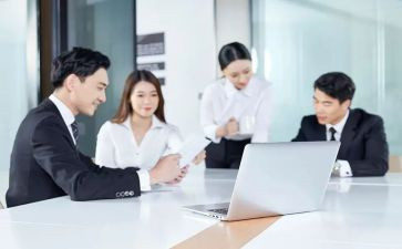 业务的月总结报告最新7篇
