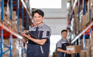 老职工的工作总结最新8篇